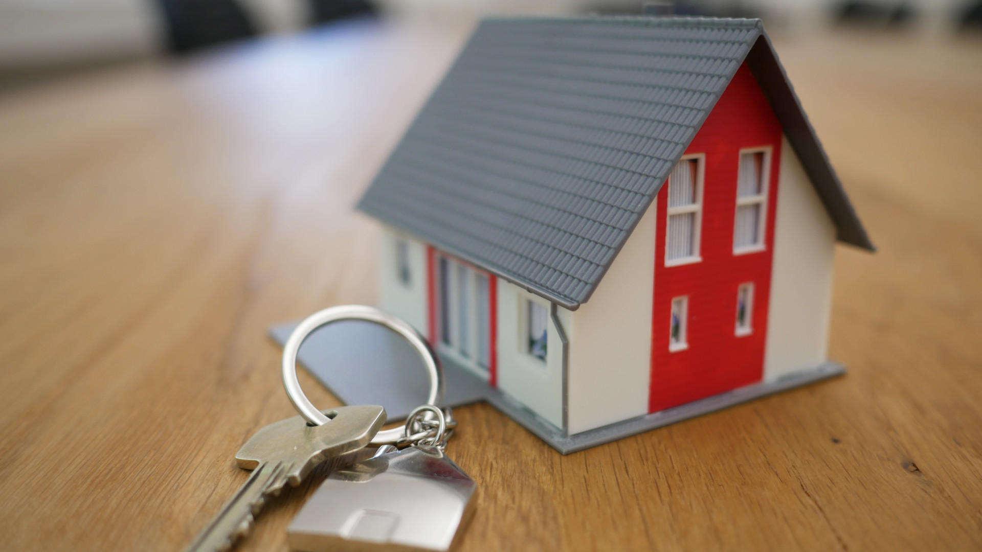 4 raisons d'investir dans une maison clé sur porte